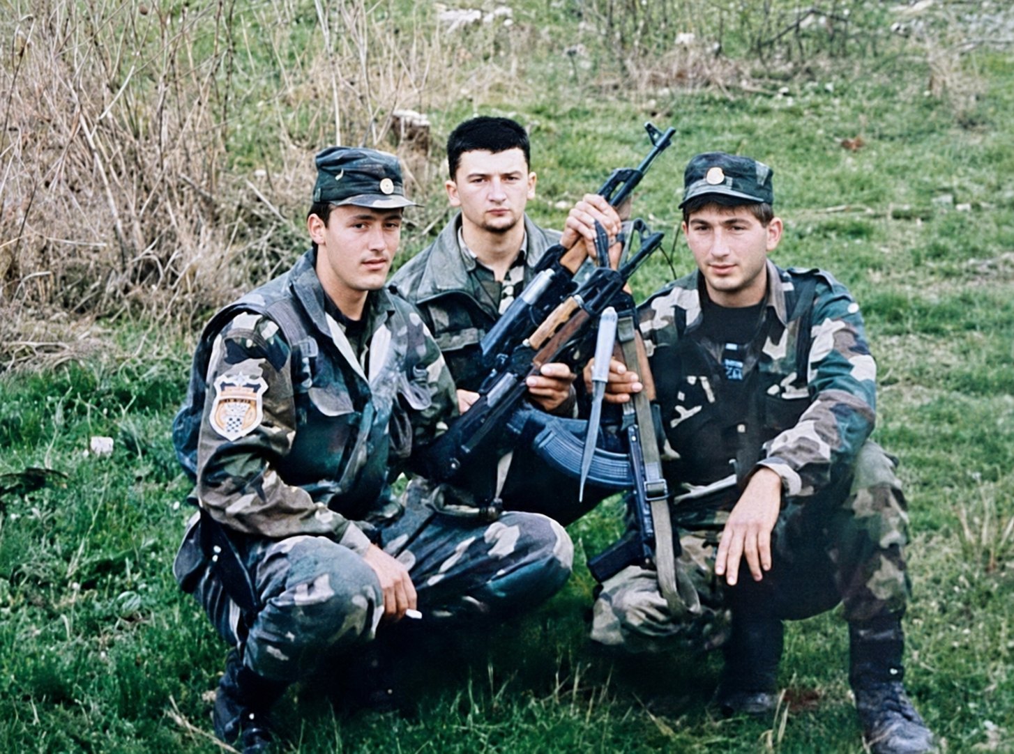 Pripadnici Brinjskih vukova, 1992